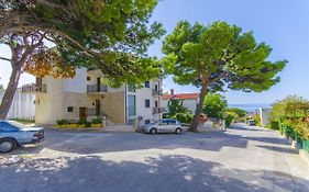 Apartments Marinko